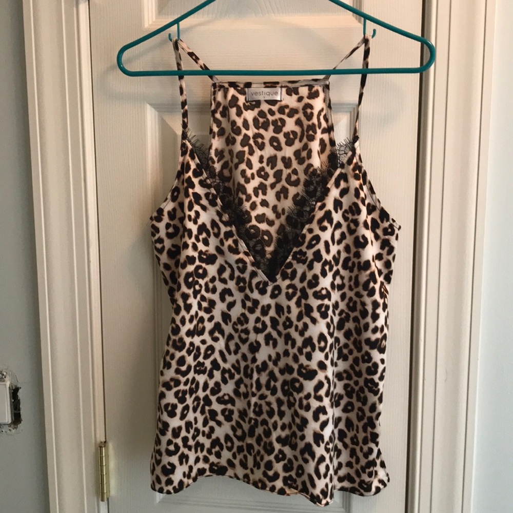 Vesitque, size S, lace trim, animal print, halter